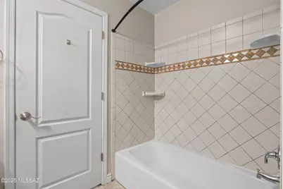 10572 E Carolina Willow Lane, Tucson, AZ 85747 - Photo 15