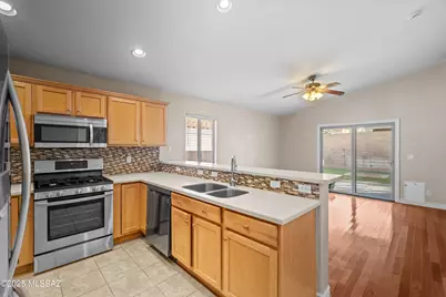 10572 E Carolina Willow Lane, Tucson, AZ 85747 - Photo 7