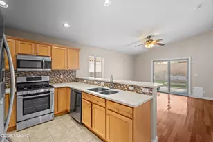 10572 E Carolina Willow Ln, Tucson, AZ 85747 - Photo 7