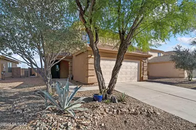 2846 N Silver Island Way, Tucson, AZ 85745 - Photo 3