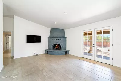 3640 N Calle De Amigos, Tucson, AZ 85750 - Photo 17