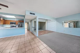 810 N Camino Santiago, Tucson, AZ 85745 - Photo 3