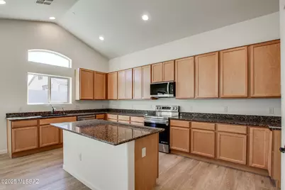 8727 W Denstone Road, Marana, AZ 85653 - Photo 3