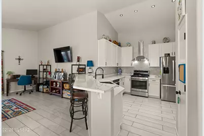 3264 S Thunder Chorus Road, Tucson, AZ 85713 - Photo 11