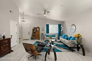 3264 S Thunder Chorus Rd, Tucson, AZ 85713 - Photo 13