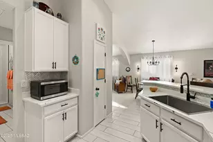 3264 S Thunder Chorus Rd, Tucson, AZ 85713 - Photo 17