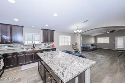 8781 W Atlow Road, Marana, AZ 85653 - Photo 9