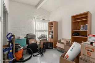 801 W Hawaii Dr, Tucson, AZ 85706 - Photo 17