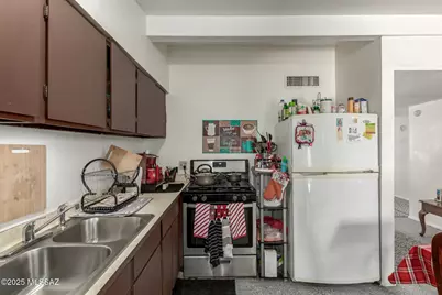 801 W Hawaii Drive, Tucson, AZ 85706 - Photo 11