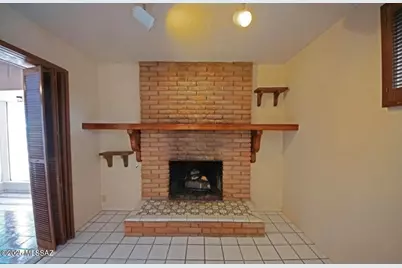 6442 E Scarlett Street, Tucson, AZ 85710 - Photo 3