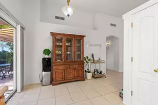 2081 W Cholla Vista Dr, Tucson, AZ 85704 - Photo 21