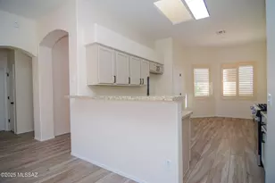 4795 W Pier Mountain Pl, Marana, AZ 85658 - Photo 9