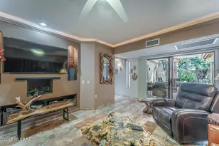 1118 W Circulo Del Sur, Green Valley, AZ 85614 - Photo 19