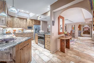 1118 W Circulo Del Sur, Green Valley, AZ 85614 - Photo 15