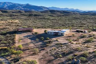 401 N Bully Hill Ct, Oracle, AZ 85623 - Photo 1