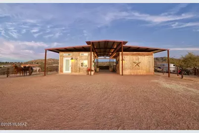 401 N Bully Hill Court, Oracle, AZ 85623 - Photo 9