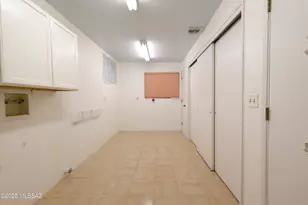 110 W Calle Melendrez, Green Valley, AZ 85614 - Photo 17