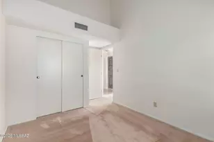 10245 E Essex Village Dr, Tucson, AZ 85748 - Photo 19