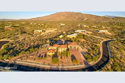 4775 S Manning Camp Court, Tucson, AZ 85747 - Photo 3