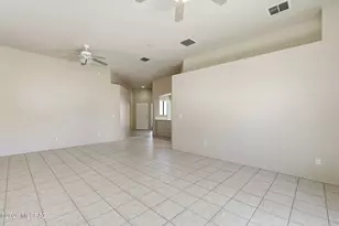 348 E Calle CRIBA, Green Valley, AZ 85614 - Photo 5