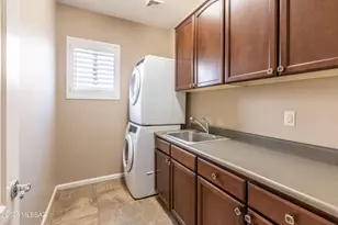 60647 E Arroyo Vista Dr, Oracle, AZ 85623 - Photo 19