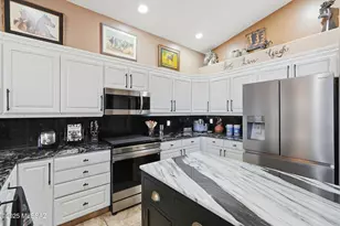 3461 S Abrego Dr, Green Valley, AZ 85614 - Photo 17