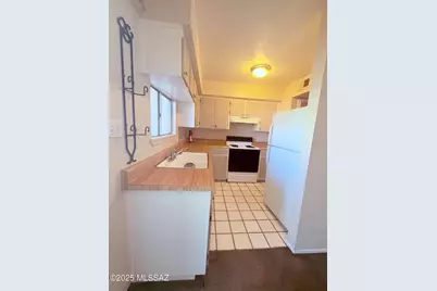 1600 N Wilmot Road, Tucson, AZ 85712 - Photo 9