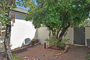 5754 E Grant Rd, Tucson, AZ 85712 - Photo 7