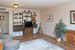 5754 E Grant Rd, Tucson, AZ 85712 - Photo 15