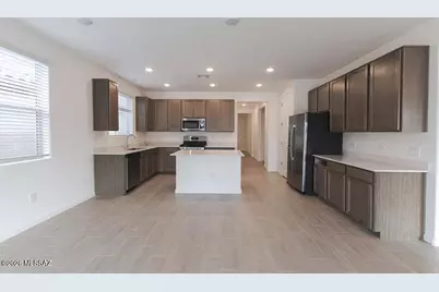 21727 E Saddle Avenue, Red Rock, AZ 85145 - Photo 7