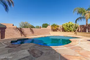 993 E Madera Estates Ln, Sahuarita, AZ 85629 - Photo 13