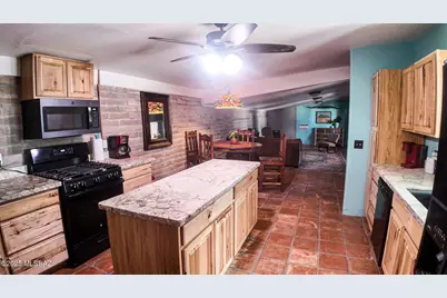 1094 N Pomerene Road, Benson, AZ 85602 - Photo 5