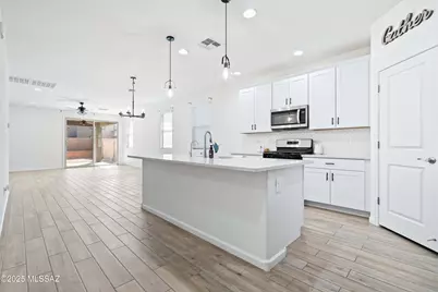 12486 N Reeves Place, Marana, AZ 85653 - Photo 3