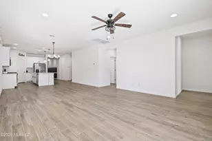 12486 N Reeves Pl, Marana, AZ 85653 - Photo 9