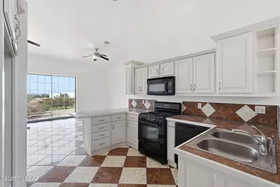 1028 Calle Cumpas, Rio Rico, AZ 85648 - Photo 9