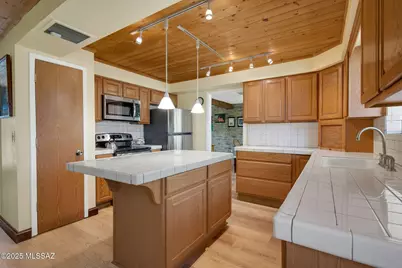 5190 N Camino Esplendora, Tucson, AZ 85718 - Photo 15