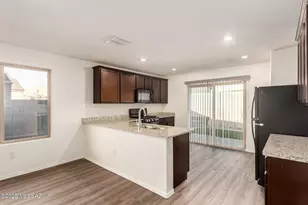 6033 S Kirtley Dr, Tucson, AZ 85706 - Photo 9