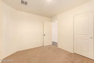 6033 S Kirtley Dr, Tucson, AZ 85706 - Photo 15