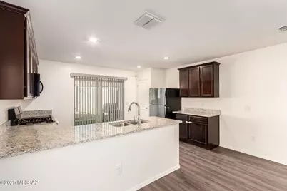 6033 S Kirtley Drive, Tucson, AZ 85706 - Photo 7