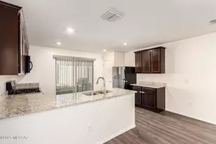 6033 S Kirtley Dr, Tucson, AZ 85706 - Photo 7