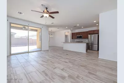 10218 E Civano Wash Trail, Tucson, AZ 85747 - Photo 13