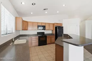 4013 E Shadow Branch Dr, Tucson, AZ 85756 - Photo 11