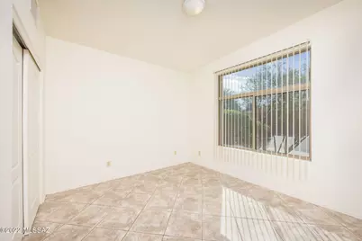 8418 N Sunny Rock Ridge Drive, Tucson, AZ 85743 - Photo 19