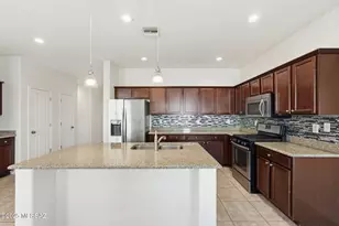 1021 E Lumberjack Trail, Sahuarita, AZ 85629 - Photo 15