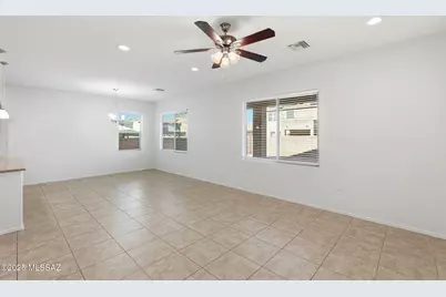 1021 E Lumber Jack Trail, Sahuarita, AZ 85629 - Photo 5