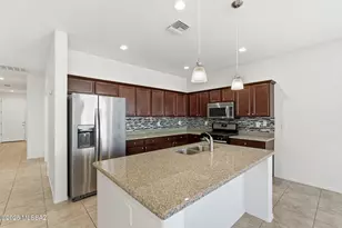 1021 E Lumberjack Trail, Sahuarita, AZ 85629 - Photo 13