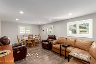 1717 E Allen Rd, Tucson, AZ 85719 - Photo 15