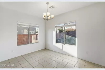 9131 S Whispering Pine Drive, Tucson, AZ 85756 - Photo 5