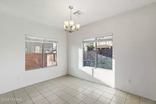 9131 S Whispering Pine Dr, Tucson, AZ 85756 - Photo 5