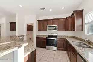 9131 S Whispering Pine Dr, Tucson, AZ 85756 - Photo 15